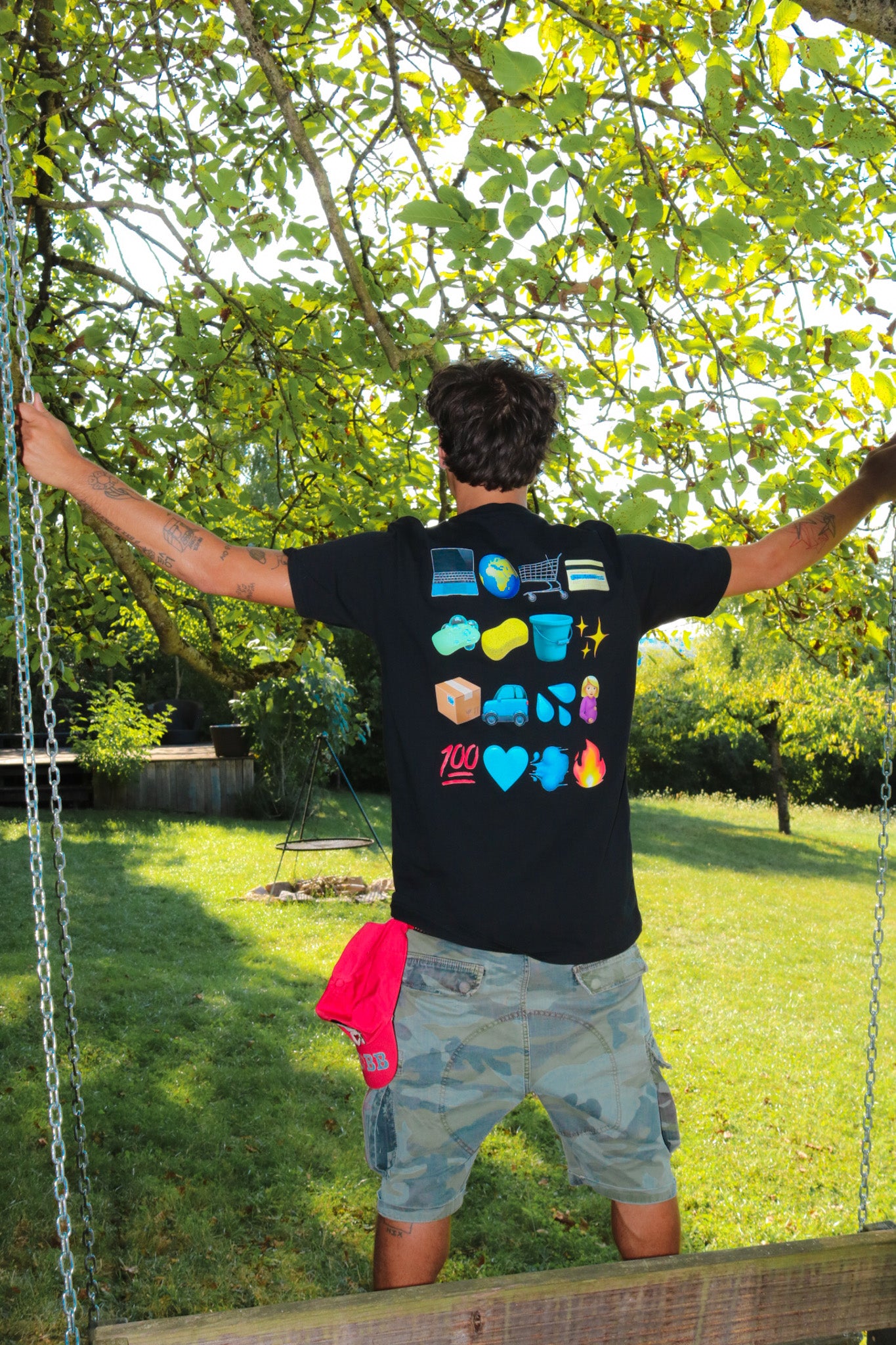 IndustrieHeld Member T-Shirt – Exklusives Backprint Merchandise