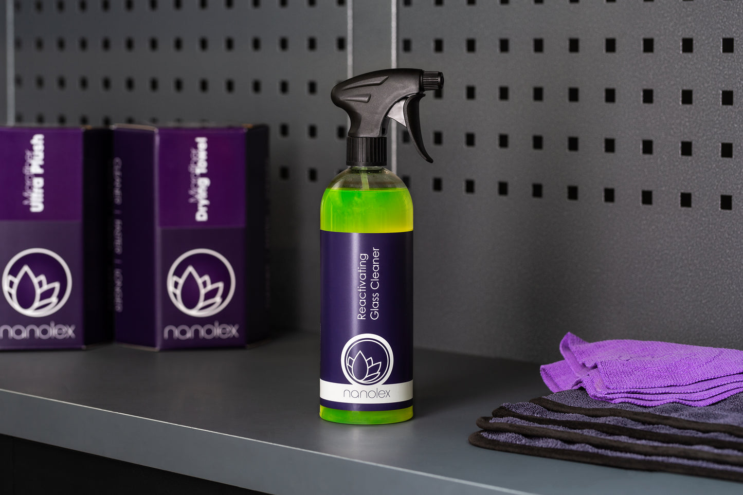 Reactivating Glass Cleaner